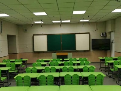 学校教室黑板教室触控黑板教室黑板图3